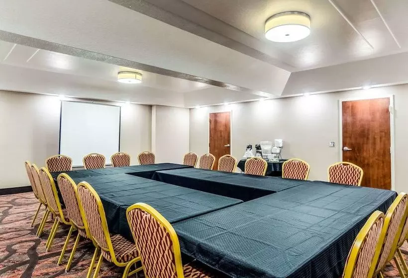 מוטל Quality Inn