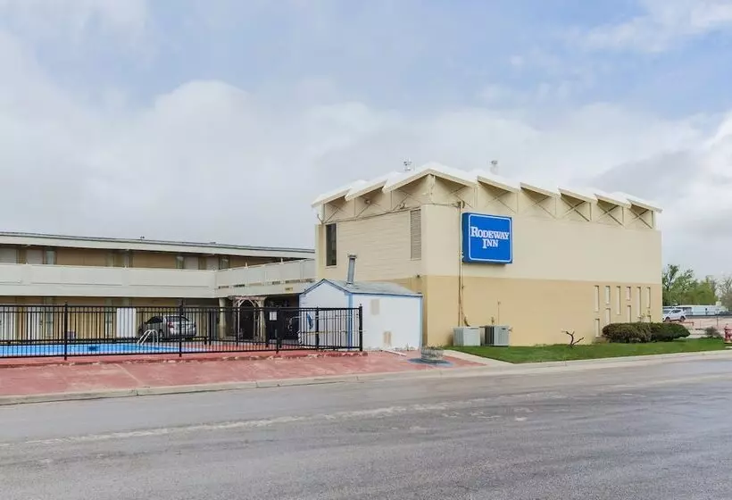 Otel Alamo Inn & Suites