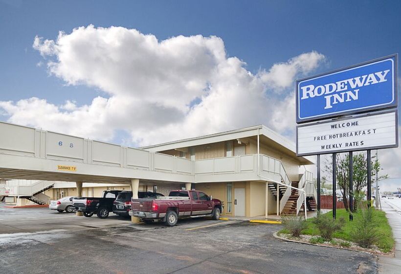 هتل Alamo Inn & Suites