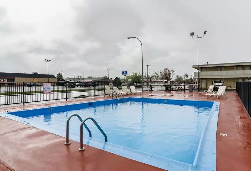 Otel Alamo Inn & Suites