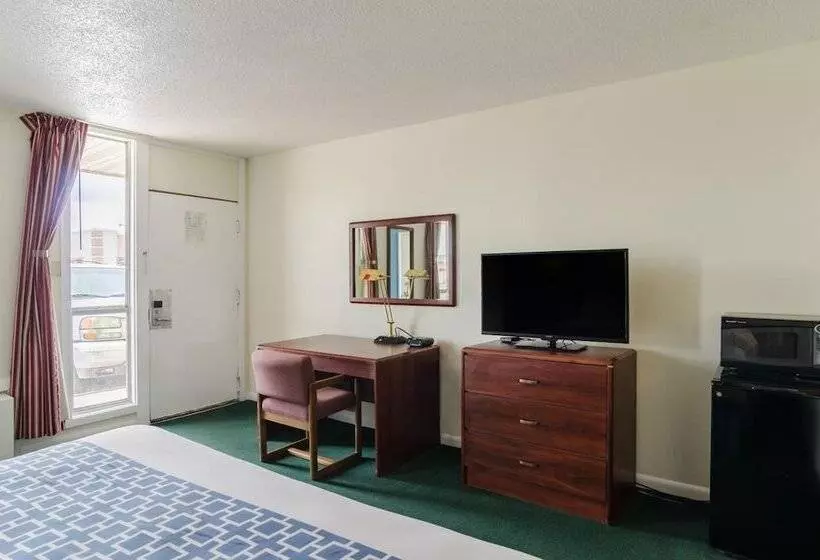 Otel Alamo Inn & Suites