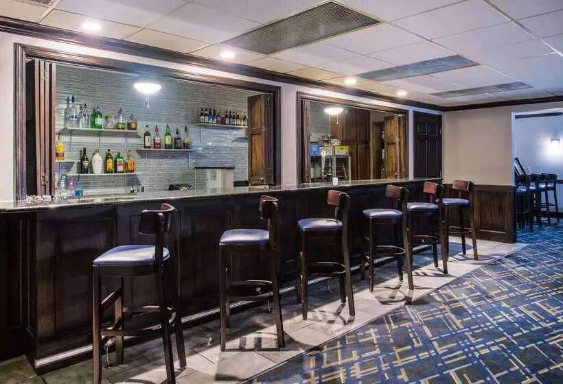 酒店 Baymont By Wyndham Madison West/middleton Wi West