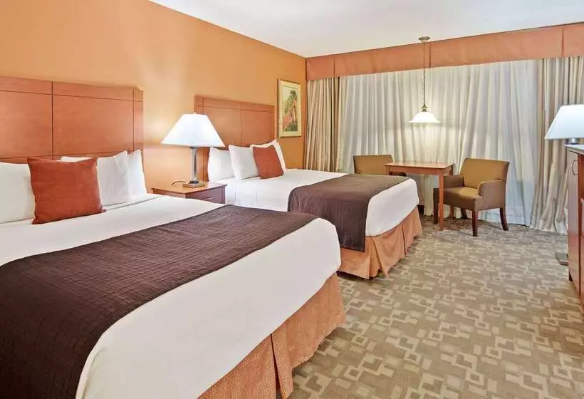 Hotel Oasis Boca Raton