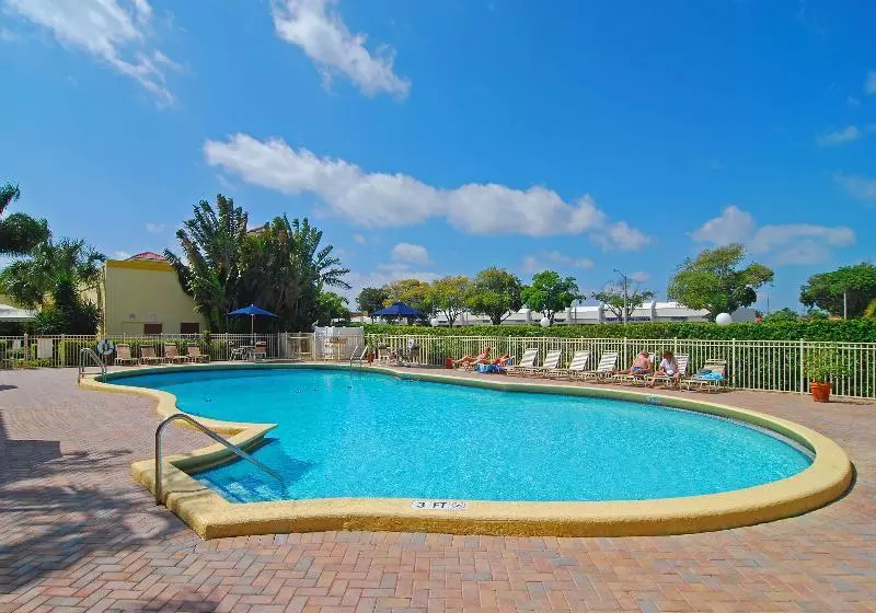 Hotel Oasis Boca Raton