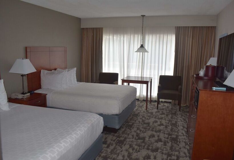 בית מלון כפרי Oasis Boca Raton