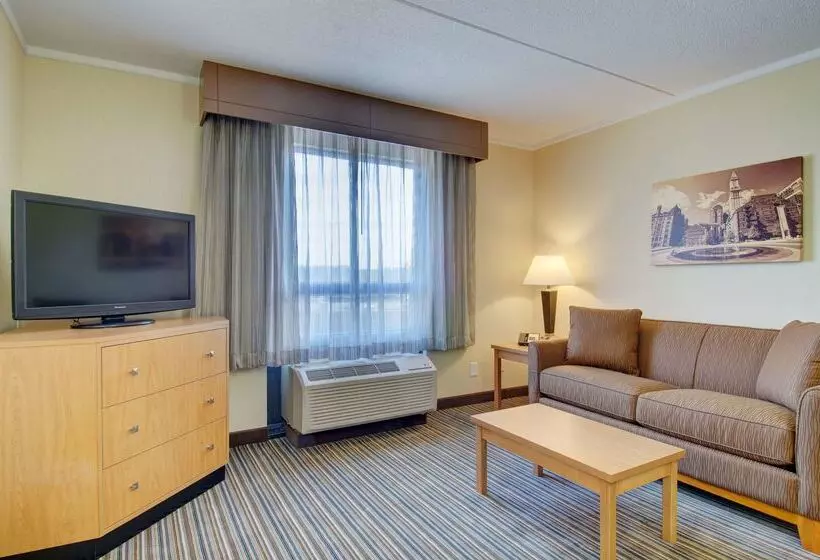 Best Western Royal Plaza Hotel And Trade Center