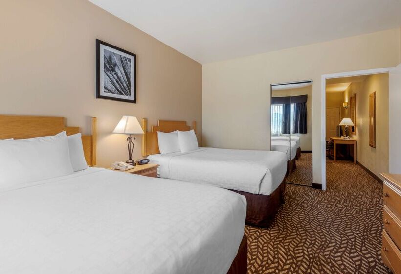 هتل Best Western Turquoise Inn & Suites