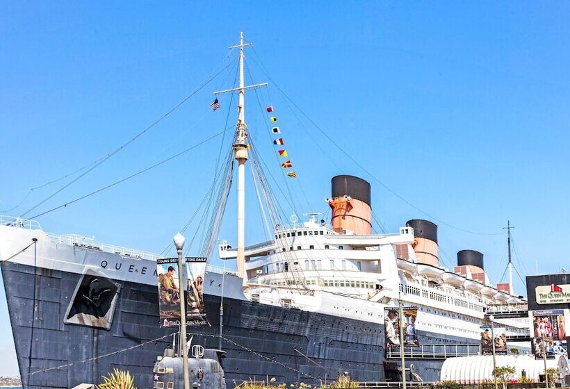 ホテル Cabana Inn & Suites