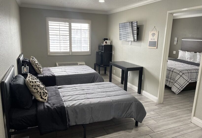 ホテル Cabana Inn & Suites