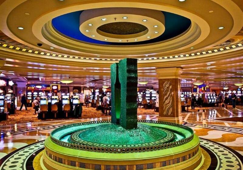 هتل Caesars Atlantic City Resort & Casino