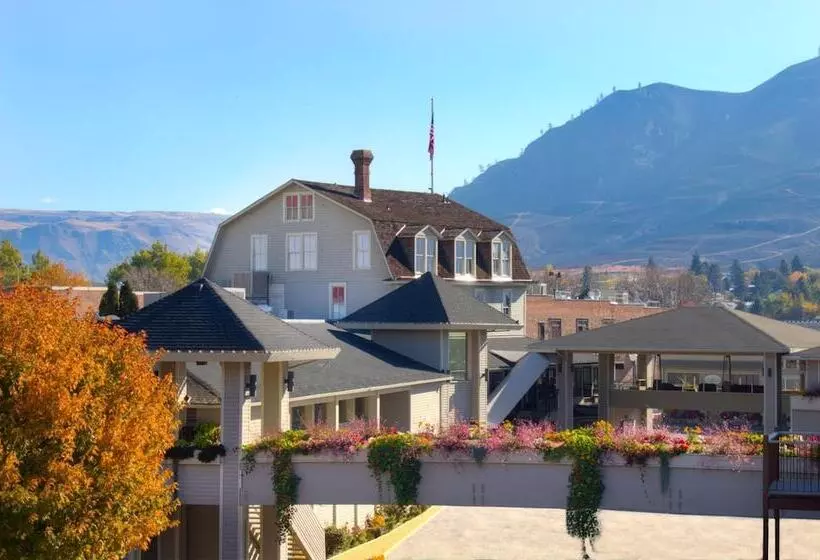 Hotel Campbell S Resort