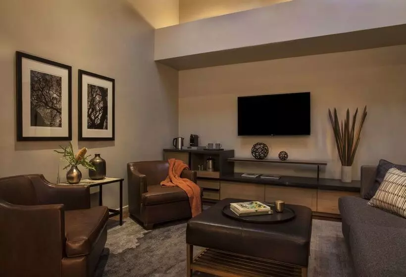 בית מלון כפרי Carmel Valley Ranch, In The Unbound Collection By Hyatt