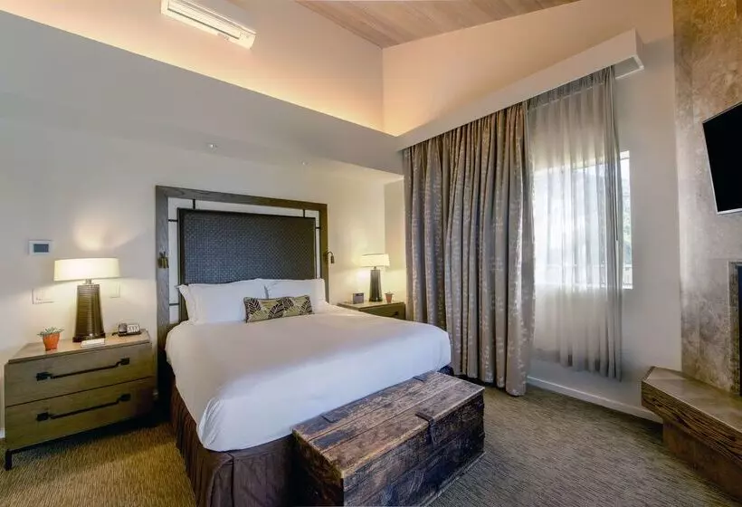 בית מלון כפרי Carmel Valley Ranch, In The Unbound Collection By Hyatt