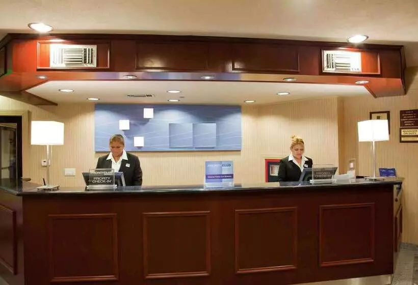 Century Park Hotel La