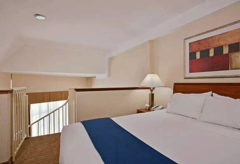 Century Park Hotel La