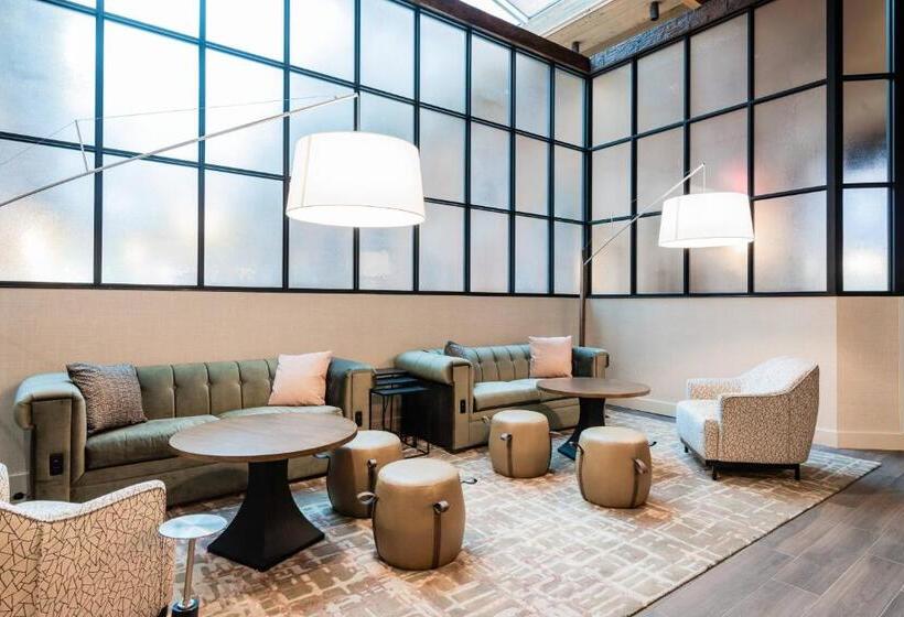 هتل Columbus Marriott