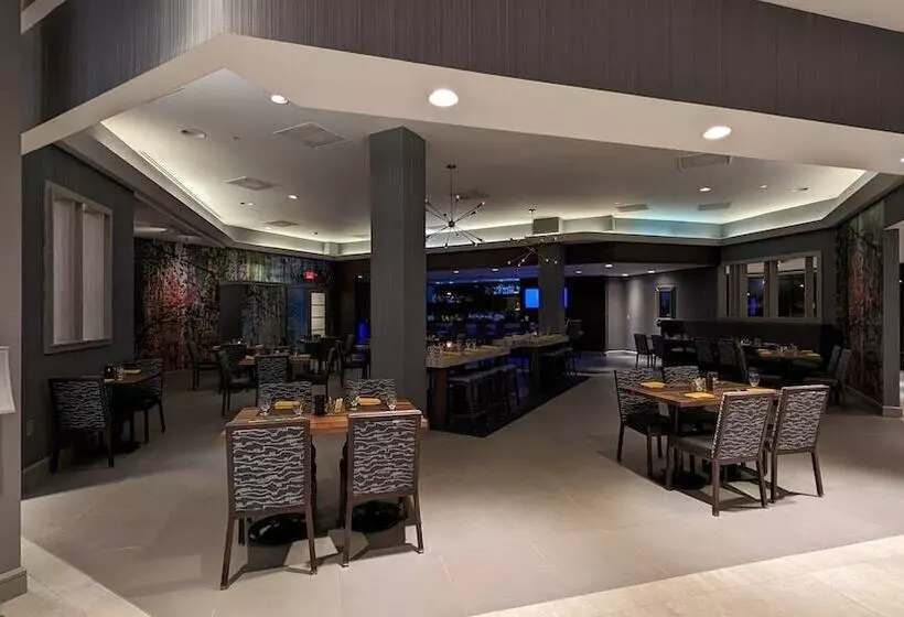 Hotel Crowne Plaza Edison, An Ihg