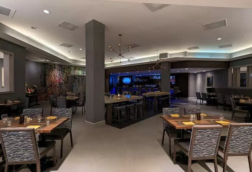 Hotel Crowne Plaza Edison, An Ihg