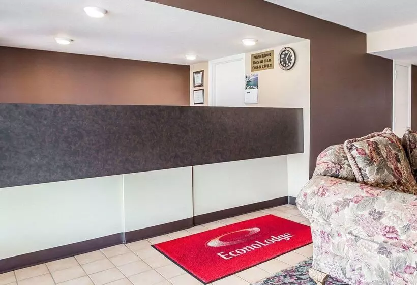 בית מלון כפרי Econo Lodge Jefferson City
