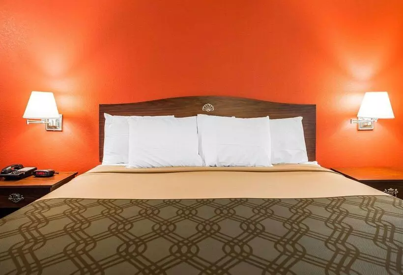 בית מלון כפרי Econo Lodge Jefferson City