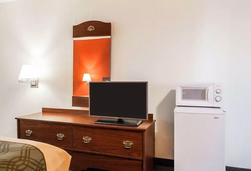 בית מלון כפרי Econo Lodge Jefferson City