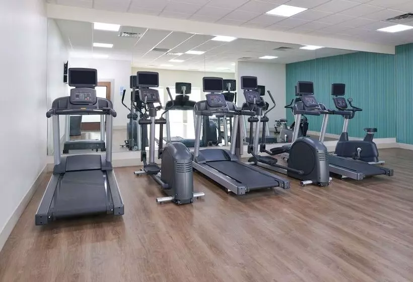 בית מלון כפרי Holiday Inn Express & Suites   Shreveport   Downtown, An Ihg