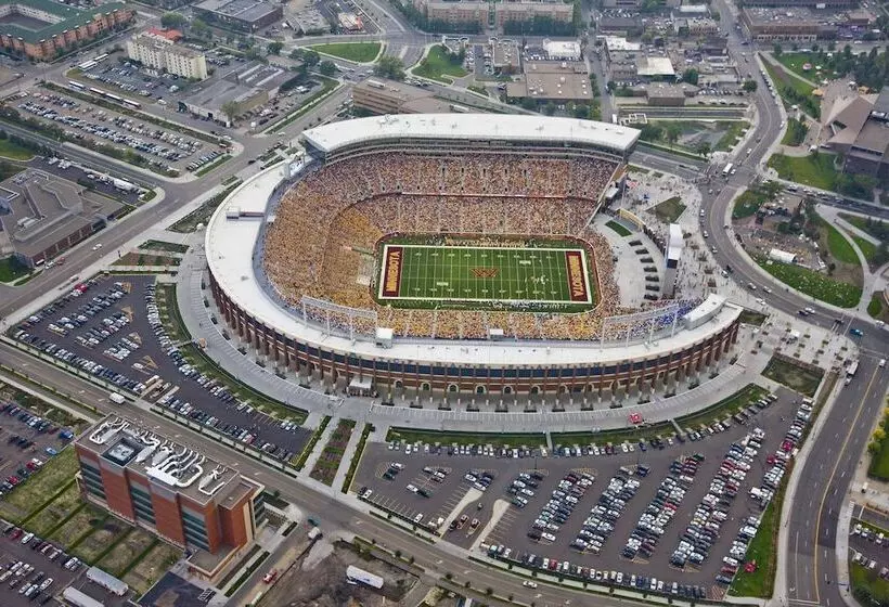 Szálloda Holiday Inn Express & Suites Bloomington West, An Ihg