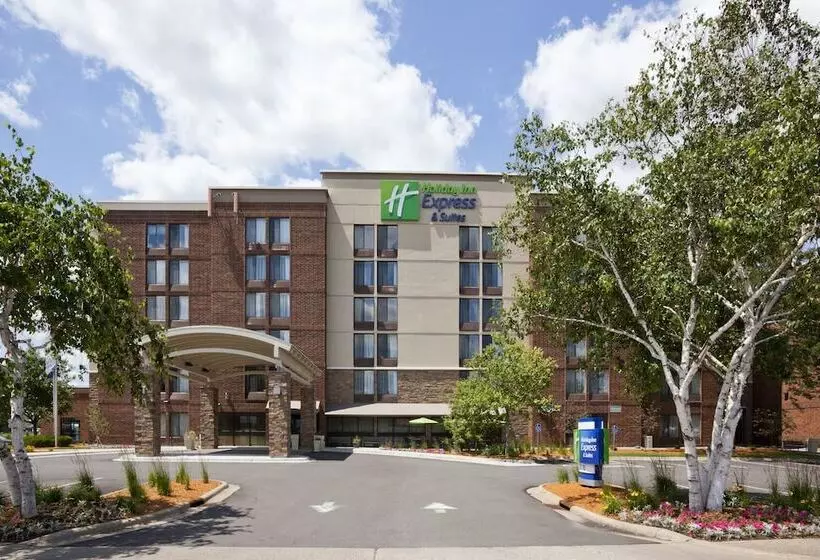 Szálloda Holiday Inn Express & Suites Bloomington West, An Ihg
