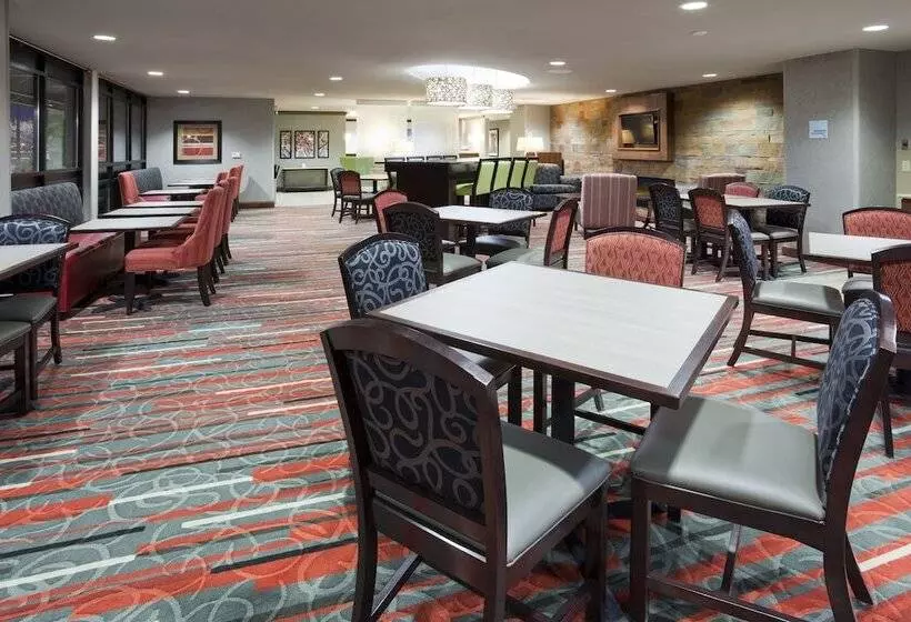 Szálloda Holiday Inn Express & Suites Bloomington West, An Ihg