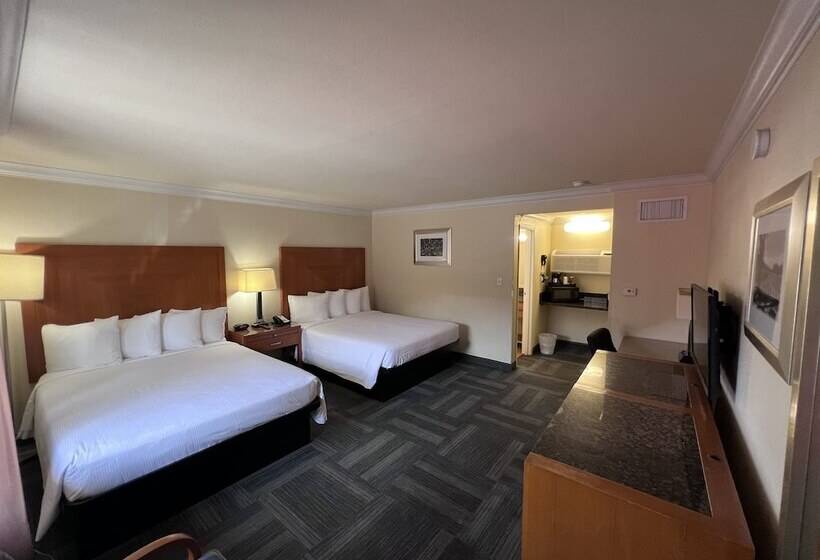 هتل Inn At San Luis Obispo