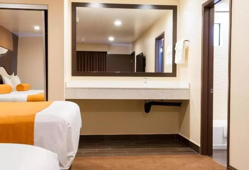 فندق Redondo Pier Inn