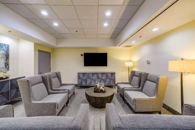 فندق Saint Louis Airport