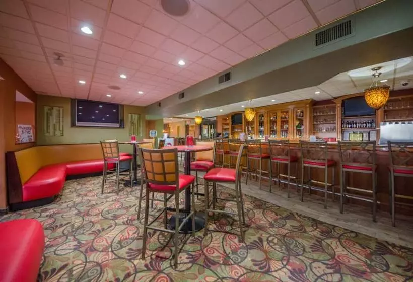 Мотель Quality Inn East Stroudsburg  Poconos