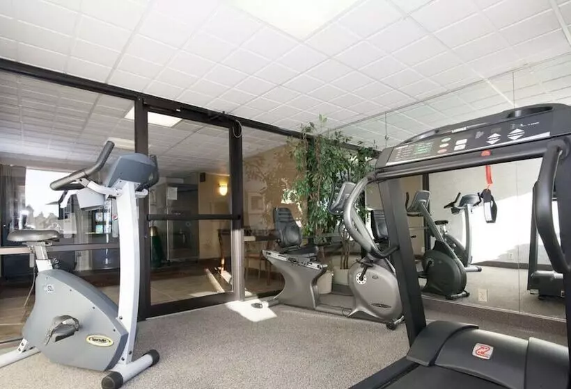 Мотель Quality Inn East Stroudsburg  Poconos