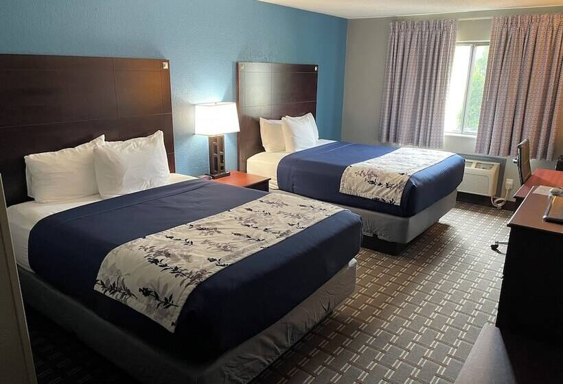 فندق American Inn Cedar Rapids South