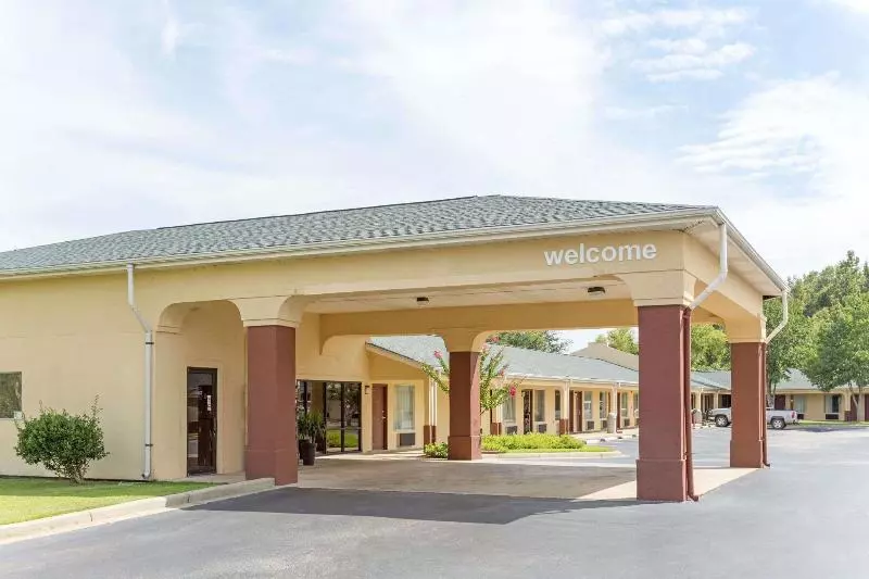酒店 Americas Best Value Inn & Suites Sumter