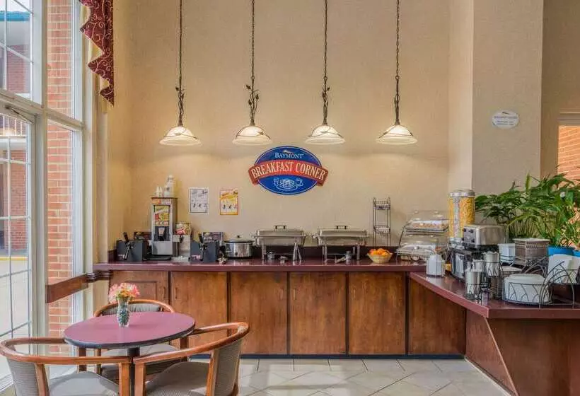 فندق Baymont By Wyndham Warrenton