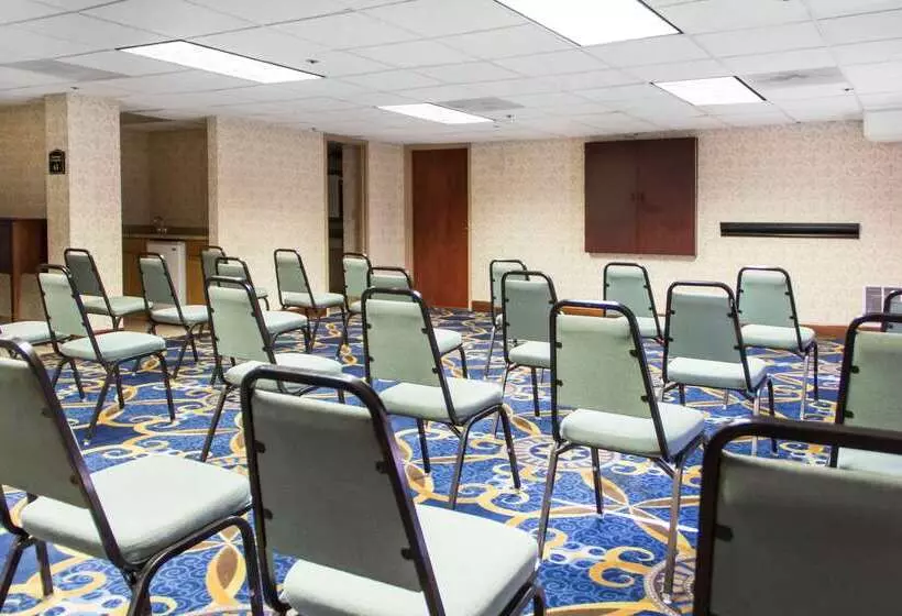 Clarion Hotel Broken Arrow   Tulsa