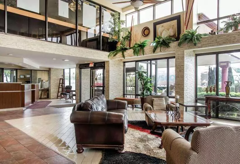 Clarion Hotel Broken Arrow   Tulsa