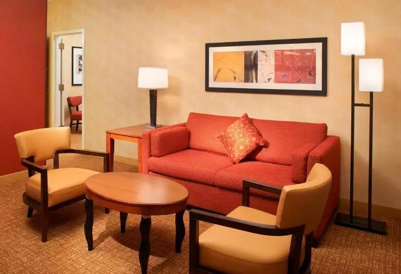 Szálloda Courtyard By Marriott Chicago Naperville