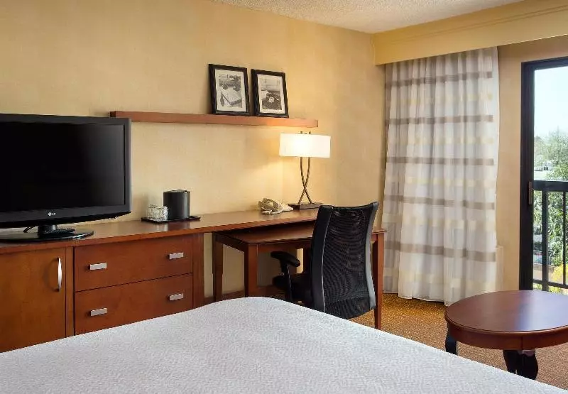 فندق Courtyard Costa Mesa South Coast Metro