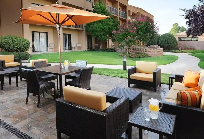 בית מלון כפרי Courtyard By Marriott Oklahoma City Airport