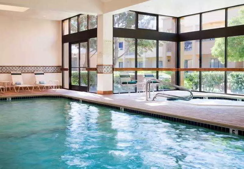 Отель Courtyard By Marriott San Francisco Airport