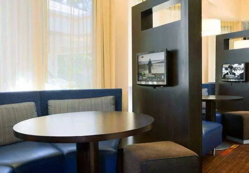 Отель Courtyard By Marriott San Francisco Airport