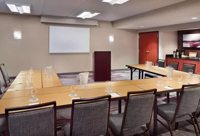 هتل Courtyard By Marriott Tallahassee Downtown/capital