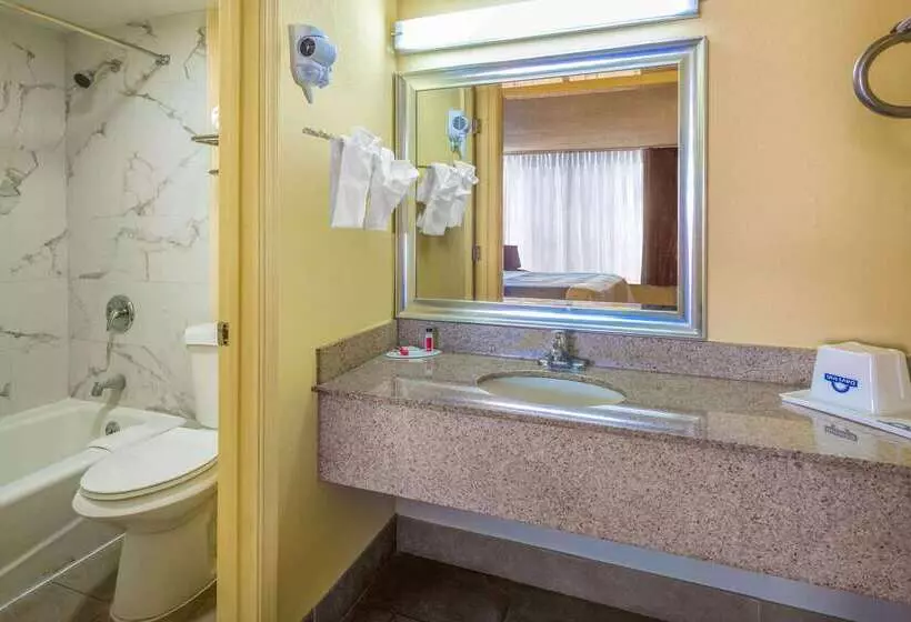 Otel Days Inn By Wyndham Hampton Near Coliseum Convention Center