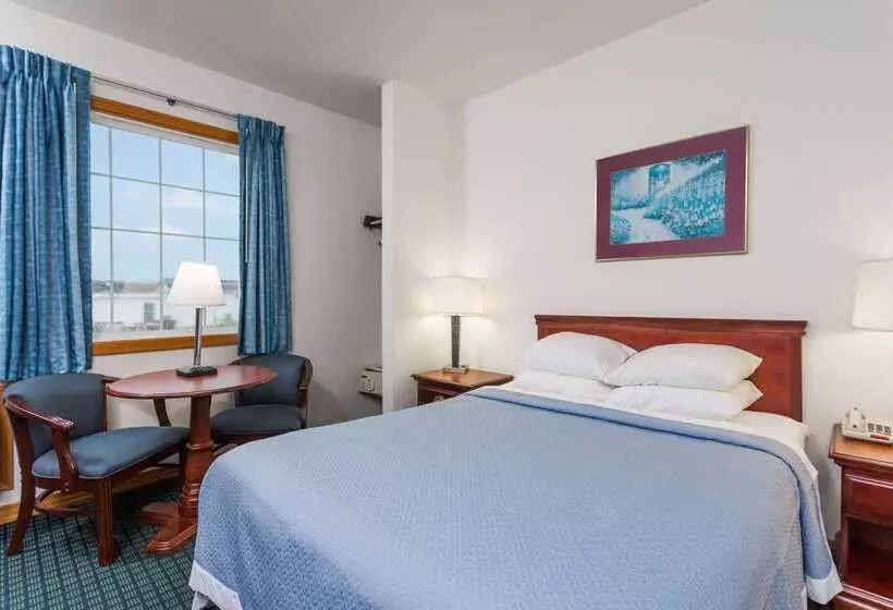 Hotell Days Inn By Wyndham Kill Devil Hills Oceanfront  Wilbur