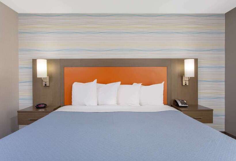 בית מלון כפרי Days Inn By Wyndham Lanham Washington Dc