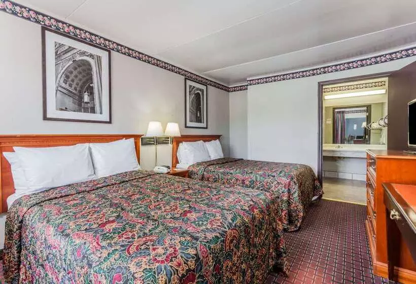 Szálloda Days Inn By Wyndham Seymour