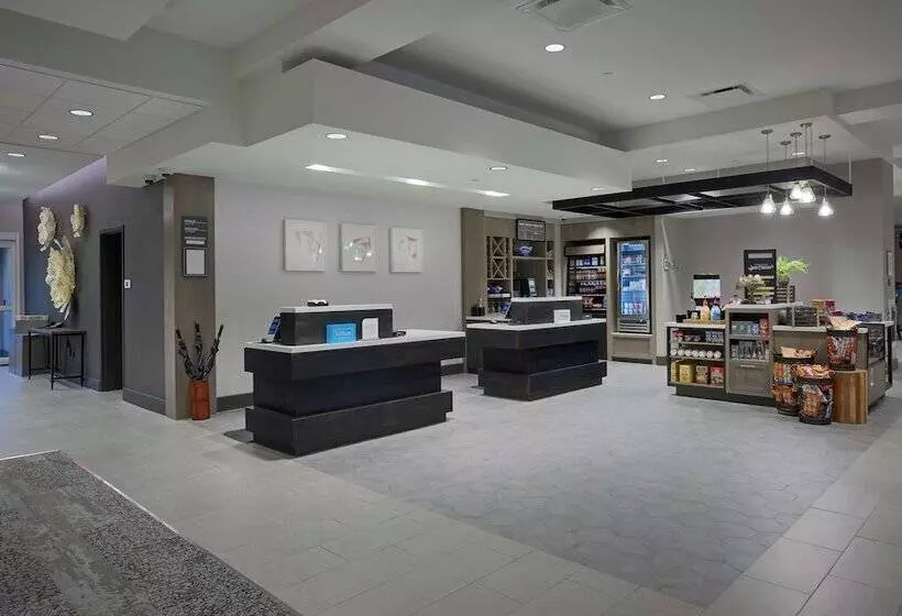 فندق Hilton Garden Inn Corning Downtown